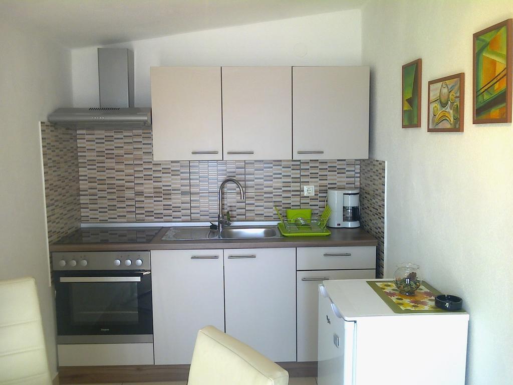 Apartment Matea Senj  Habitación foto